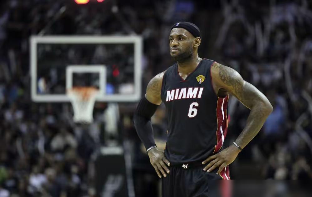NBA歷史巔峰球員榜單_籃球球員巔峰期重要性_nba歷史最佳中鋒排名